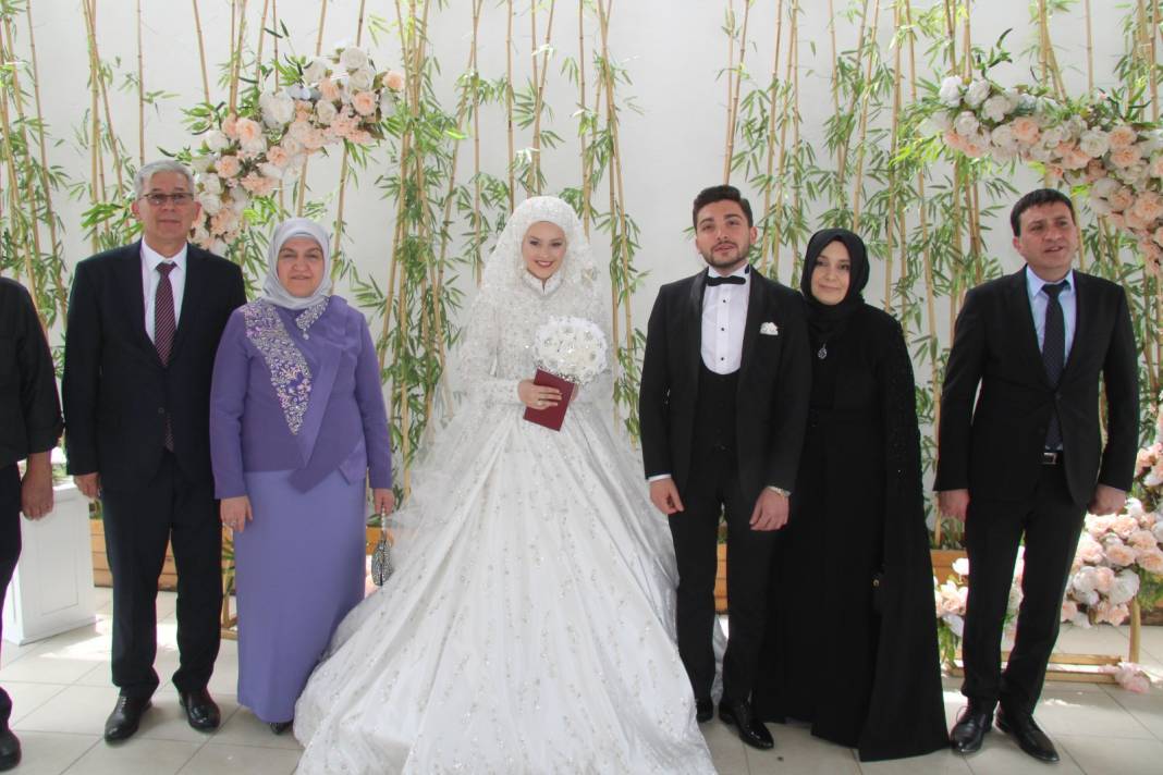 Mehmet Babaoğlu kızını evlendirdi 1